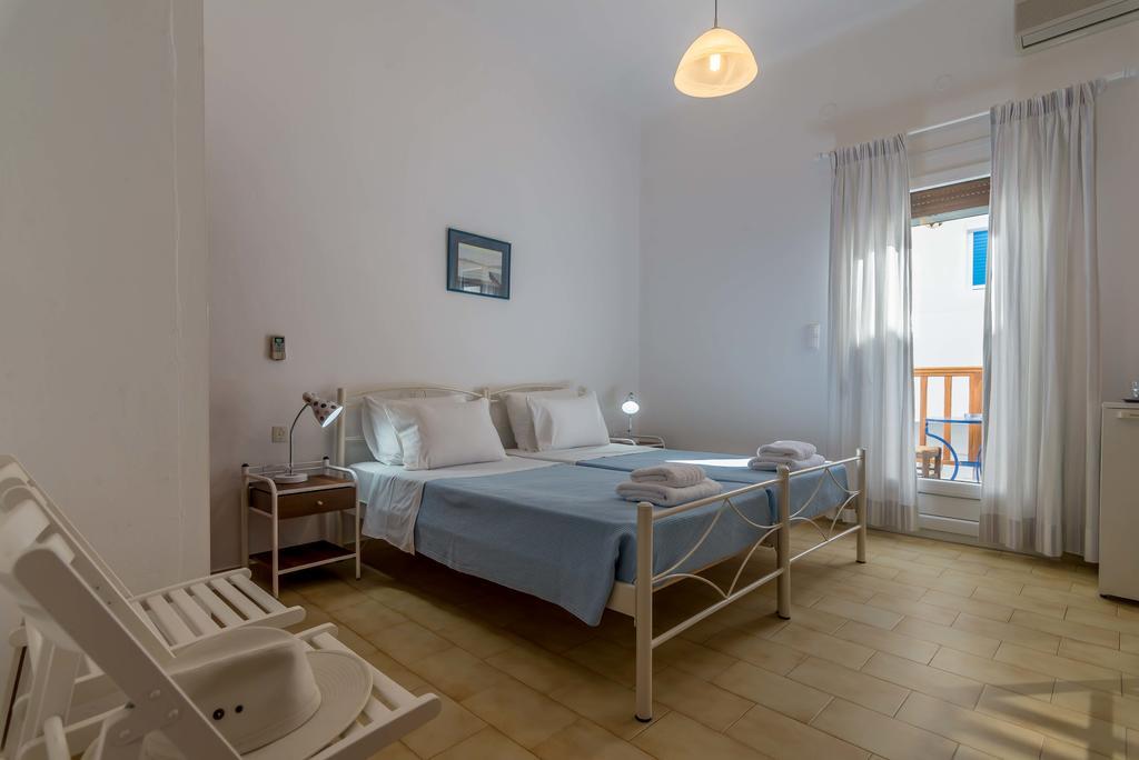 Hotel Delfini Adamantas  Luaran gambar